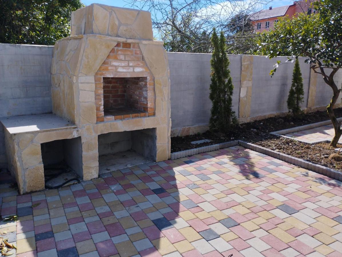 גוניו European Village Old Villa 6 מראה חיצוני תמונה
