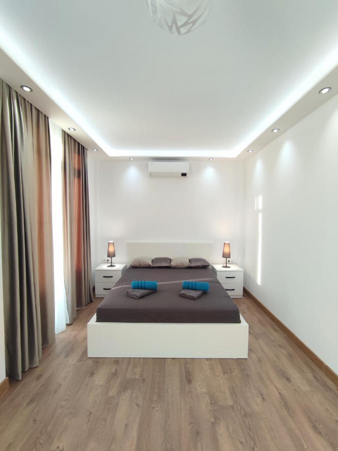 גוניו European Village Old Villa 6 מראה חיצוני תמונה